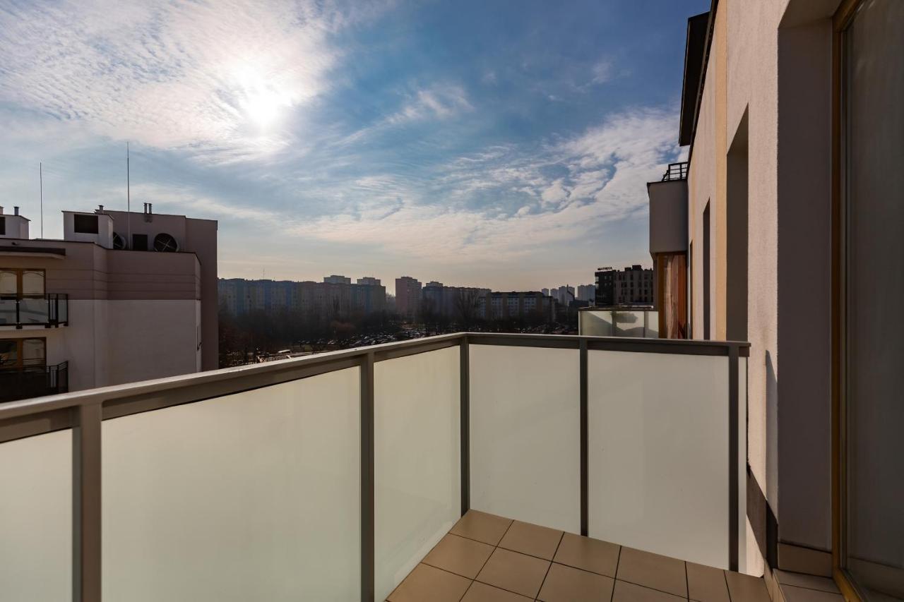 Metro Bielany Apartments By Noclegi Renters Warsaw Exterior photo