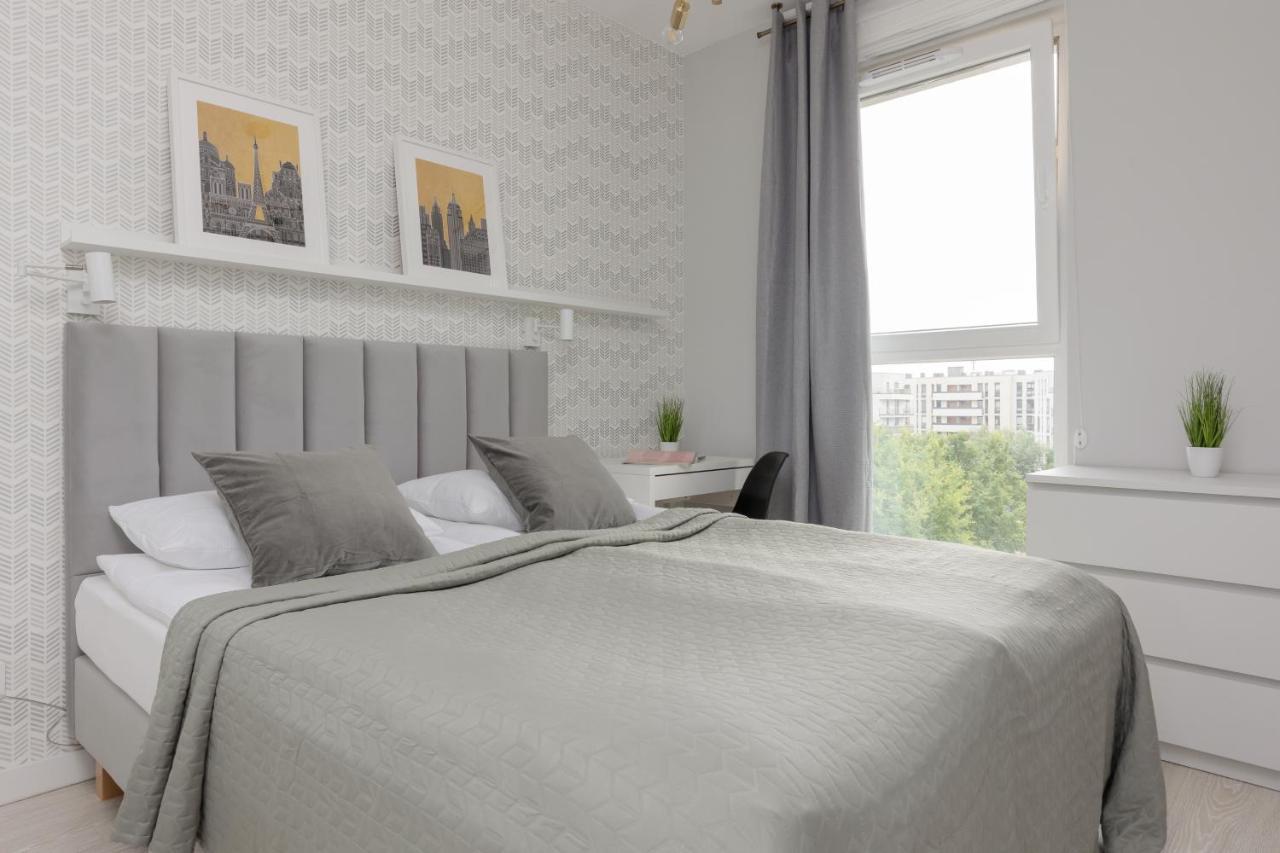 Metro Bielany Apartments By Noclegi Renters Warsaw Exterior photo