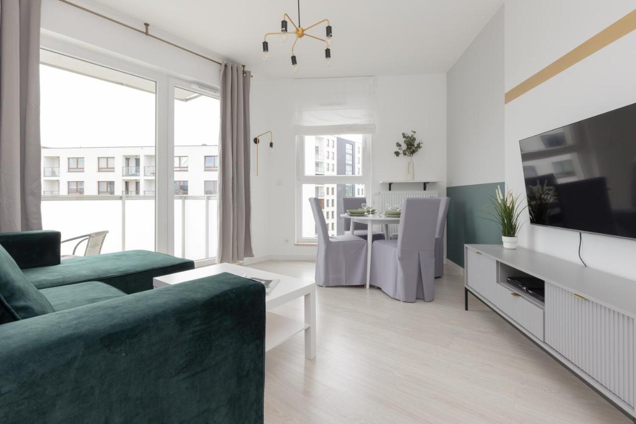Metro Bielany Apartments By Noclegi Renters Warsaw Exterior photo