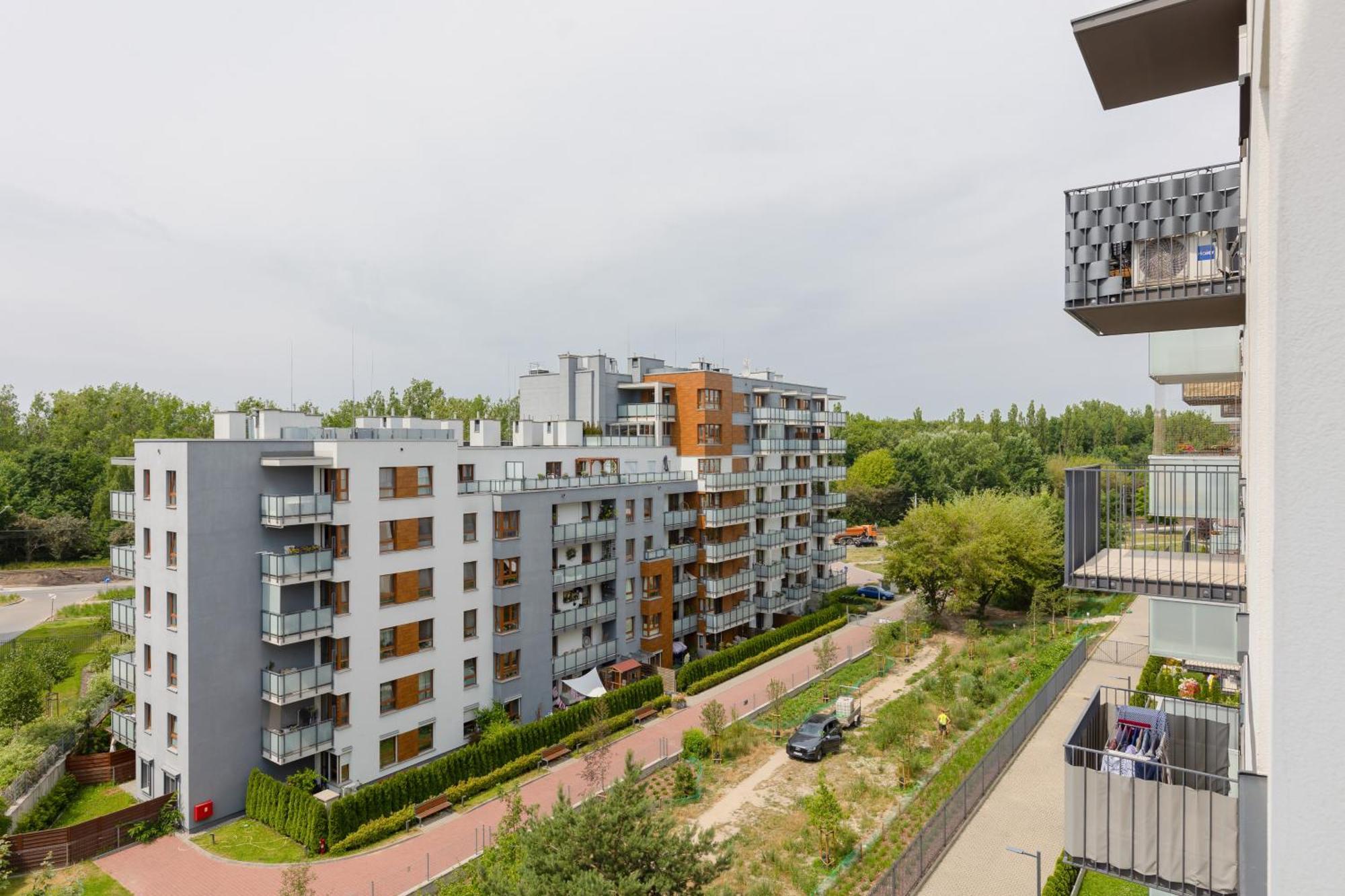 Metro Bielany Apartments By Noclegi Renters Warsaw Exterior photo
